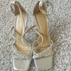 Heels (Micheal Kores) Size 9