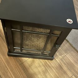 Dog Crate/Side table