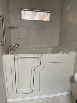 Safe Step Walk-in Tub Bathtub
