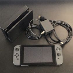 Nintendo Switch 