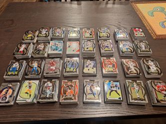 Football Cards Lot