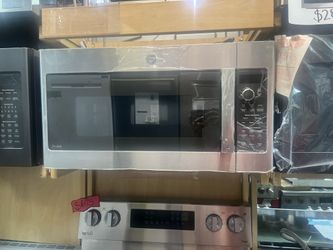 GE Profile Over the Range Microwave with air fry 