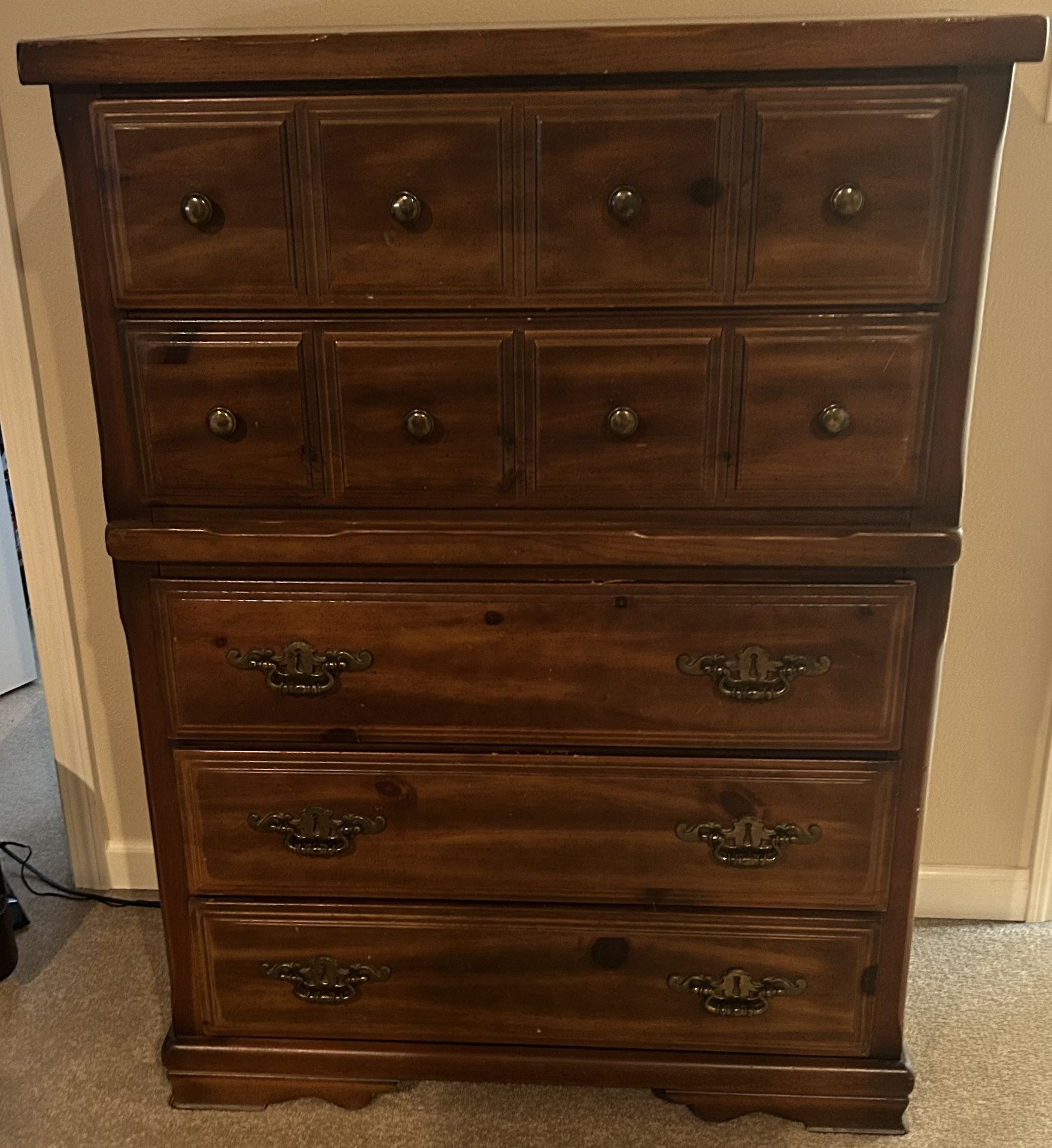 Dresser W/5 Drawers