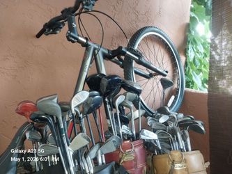 Used and new golf clubs
