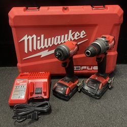Milwaukee 2697-22 M18 Drill Driver & Impact Drive Combo W/ 2 Batteries, Charger & Hard Case
