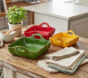 Set of 3 Nesting Ceramic Casserole Dishes - Red, Green, Yellow Wavy Square Bakers/ Bakeware Set