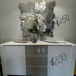 Decorative Mirror And Buffet Table 