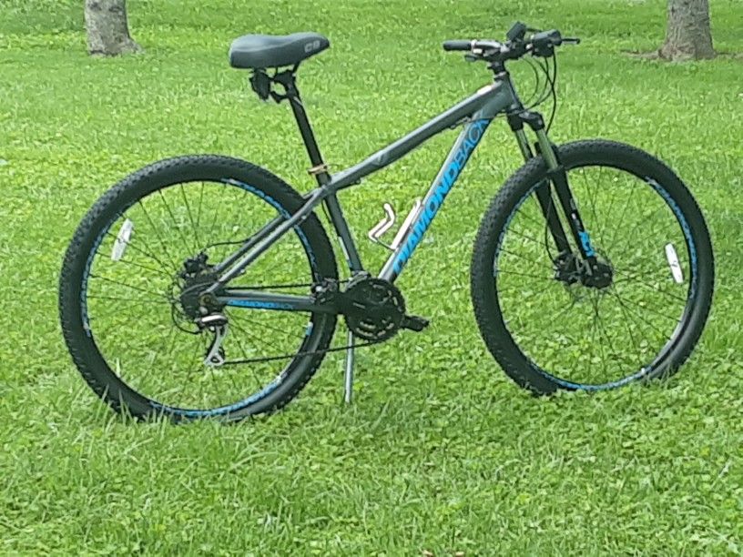 Pppeeerrrrfect  DIAMONDBACK APEX TRAIL... 29ER hydraulic Disc Brakes  24 Speed