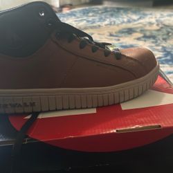 Brand New Men’s 8.5 Size Brown Airwalk Shoes