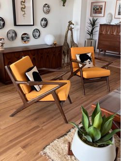 Pair of Mid century modern Z chairs with extra cushions