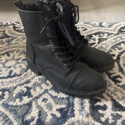 Black Boots Size Women 6