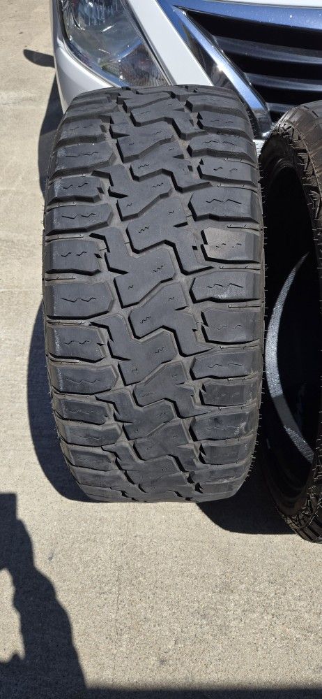 Llantas 33x12.50.24