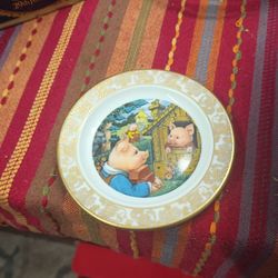 Franklin Porcelain The Best Loved Fairy Tales The Three Little Pigs.