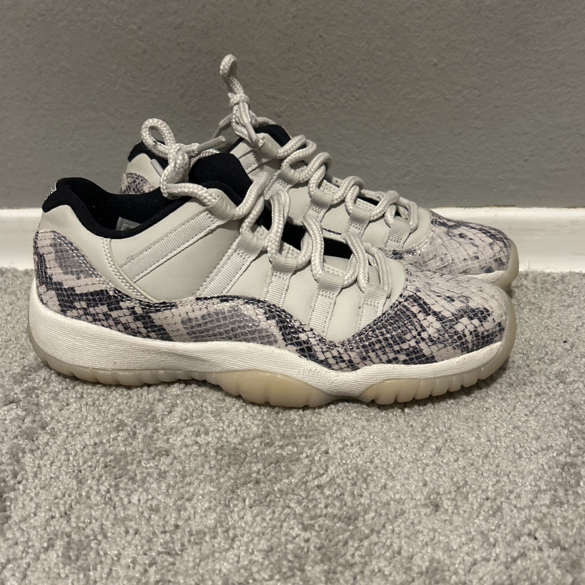 Jordan 11 Low