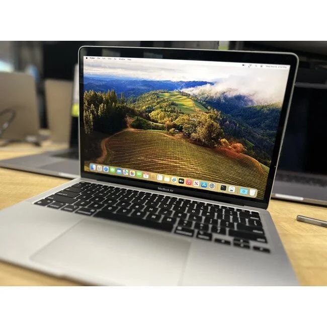 Black Friday Sale! 13" MacBook Air Retina 3.2 M1 8GB Ram 128GB SSD 2020
