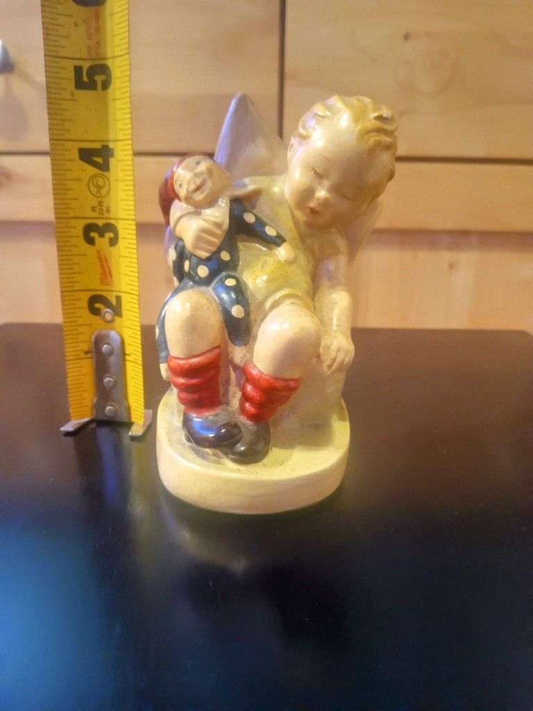 Vintage 1942 Hummel Figurine