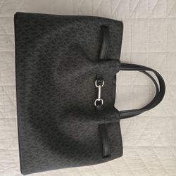 MK Purse