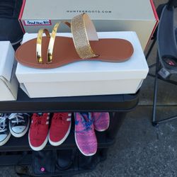 Woman's Sandal 