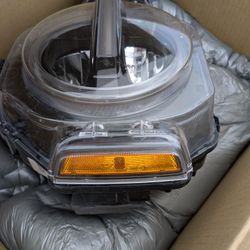 2024   Ford Bronco   Headlights