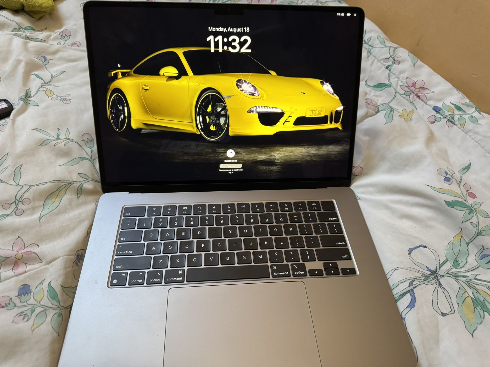 Late. 2024. Macbook Air 15”. M3 Chip /24Gb /500 Ssd