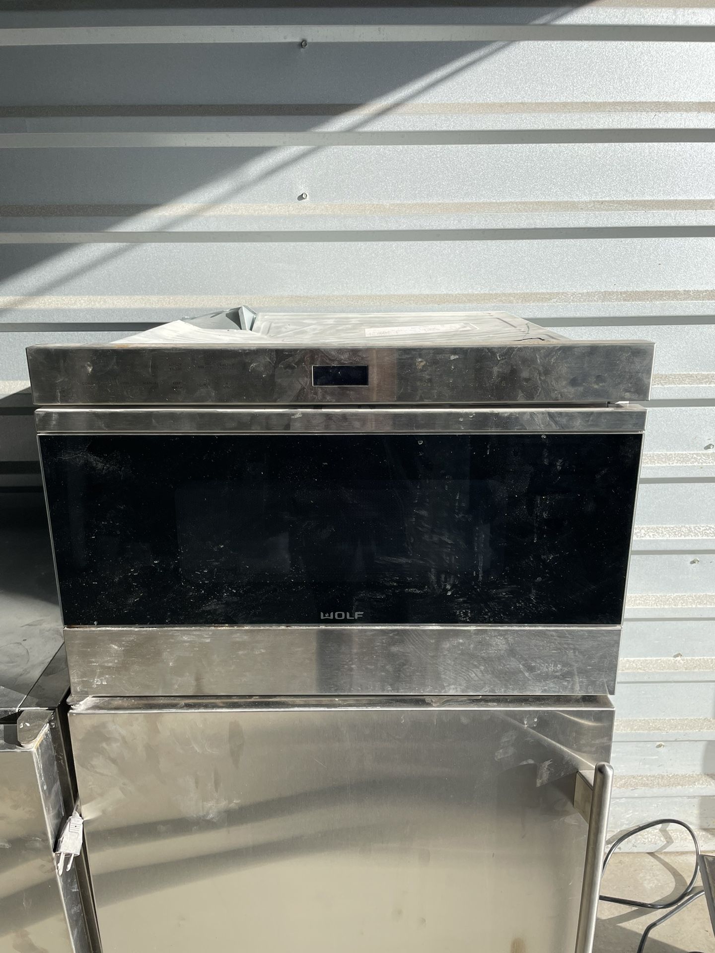 Wolf Drawer Microwave