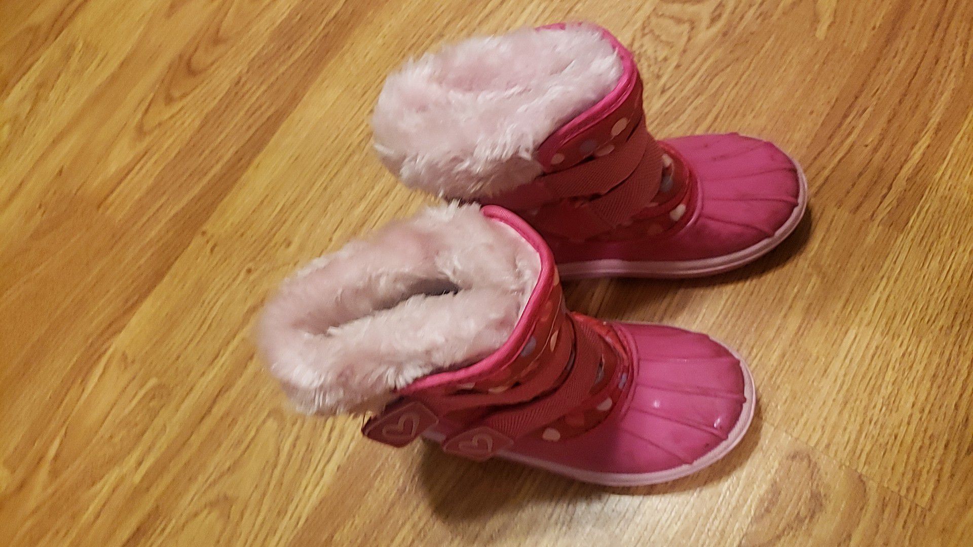 Circo Snow Boots Size 7/8 Toddler