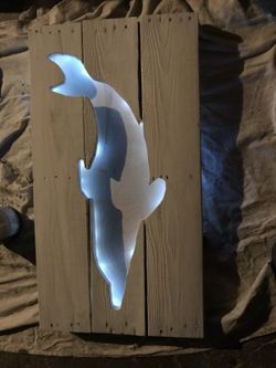 Home made wall art can make any thing.