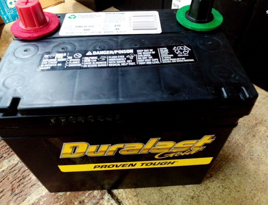 Mazda Miata battery Duralast Gold 8AMU1R perfect condition