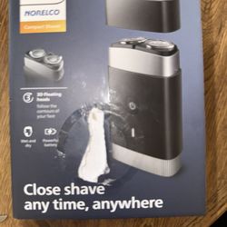 Philips Norelco Compact Shaver Wet/dry