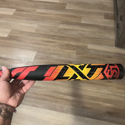 Girls Softball Bat Louisville LXT