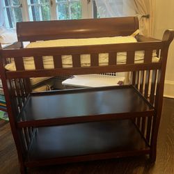 Changing table