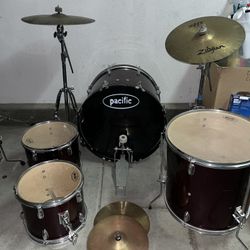 Pacific Drum Set 