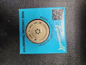 Noise canceling transmitter