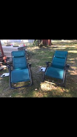 Very nice gravityChairs with side tables only $45 each firm￼