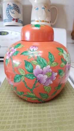 Lg. Ginger Jar 1972 hand painted