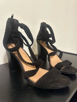 LC Lauren Conrad Black Braided Lace-Up Block Heels – Women’s 9