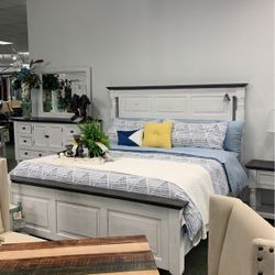 6 Piece King Size Bedroom