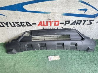2020 - 2021 - 2022 FORD EXPLORER XLT FRONT LOWER BUMPER VALANCE DIFFUSER OEM UG80806