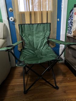 Folding Chairs With Cup Holder