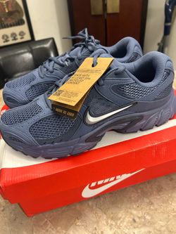 Size 9.5 men, 11 women