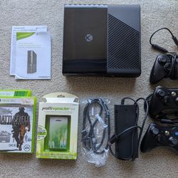 Xbox 360 + 3 controllers + many games