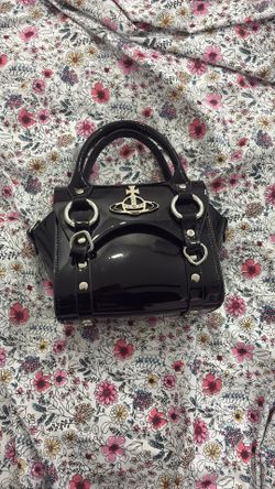 Faux Patent Leather Purse