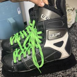 Men’s CCM Ice Skates Size 9