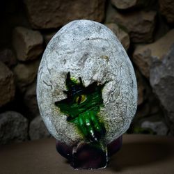 Hucha de huevo de dinosaurio