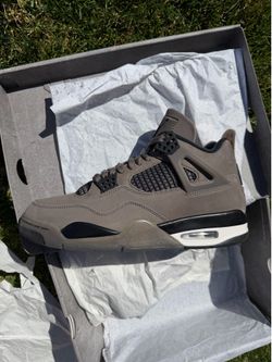 Jordan 4 ‘Cave Stone’ Size 9.5M