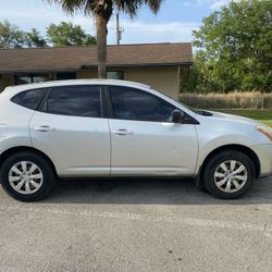 2009 Nissan Rogue 
