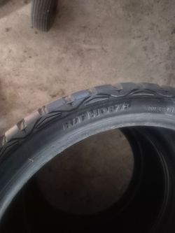 Tire for sale 33x14.50r24