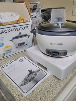 BLACK+DECKER 6-Cup Rice Cooker with Steaming Basket, White, RC506 