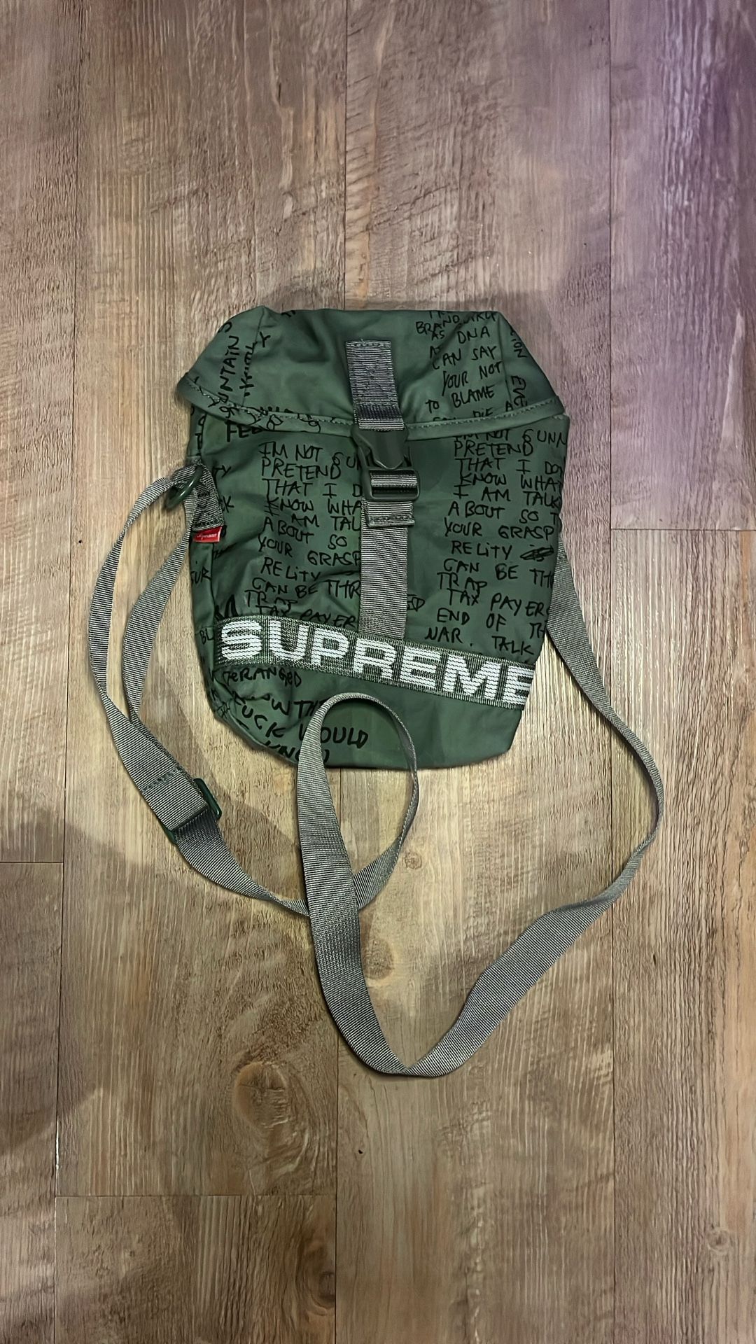 Supreme ショルダーバッグ　gonz ゴンズ Supreme Field Messenger Bag Olive Gonz - SS23 - US