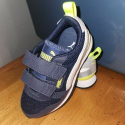 Puma Sneakers 11C New